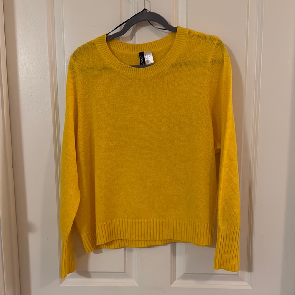 H&M Yellow Crew Neck Sweater Knit Casual